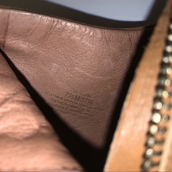 Vince Camuto ‘Elvin’ Booties - Picture 12 of 12